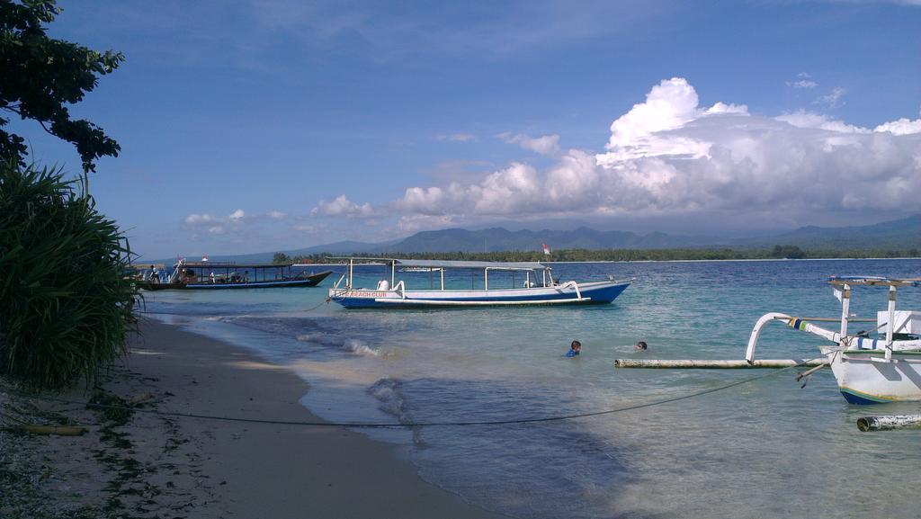 Tua Tua Keladi Bungalows Gili Air Buitenkant foto